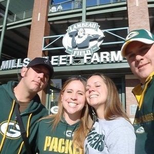 Meet your Posher, Luke